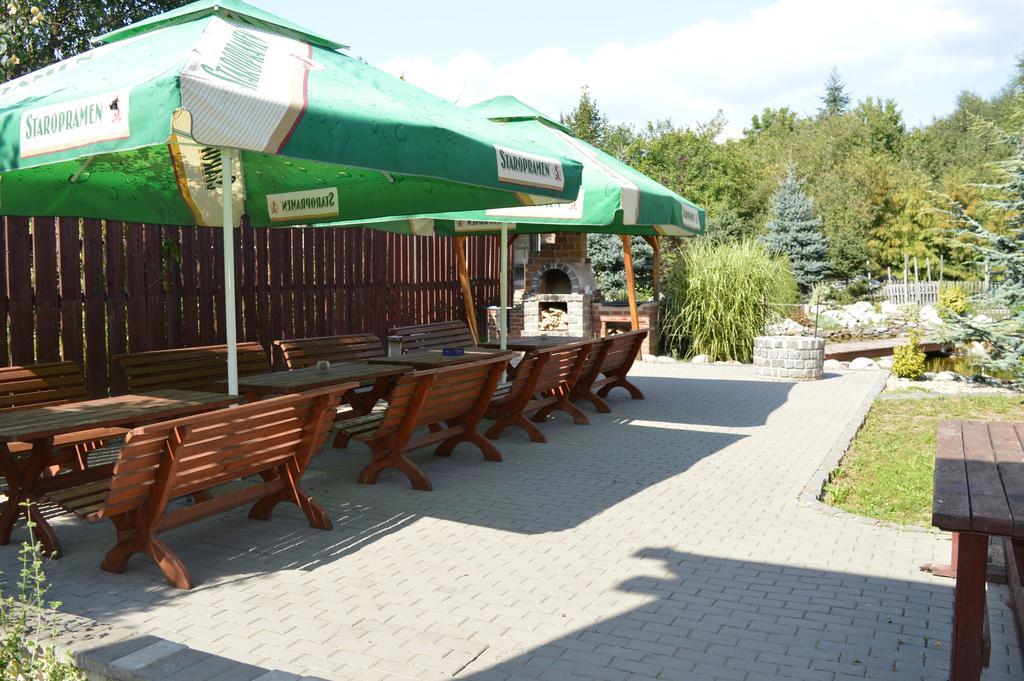Davi Penzion & Bowling Rožňava Exterior foto